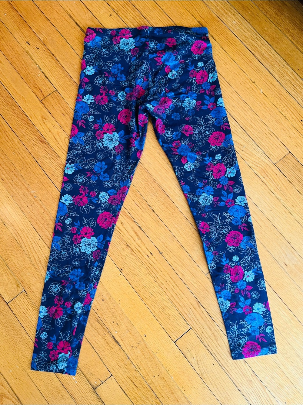 Arizona Jean Company Navy Floral Leggings with Pink & Blue Flowers